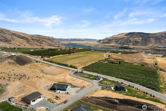451S Partridge Ln, East Wenatchee, WA 98802 - aerial view of property's location featuring a water and mountain view