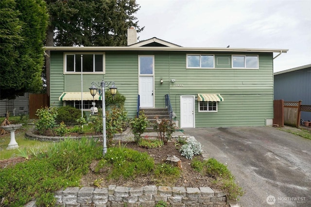 11850 Occidental Ave S, Seattle, WA 98168 - photo 1