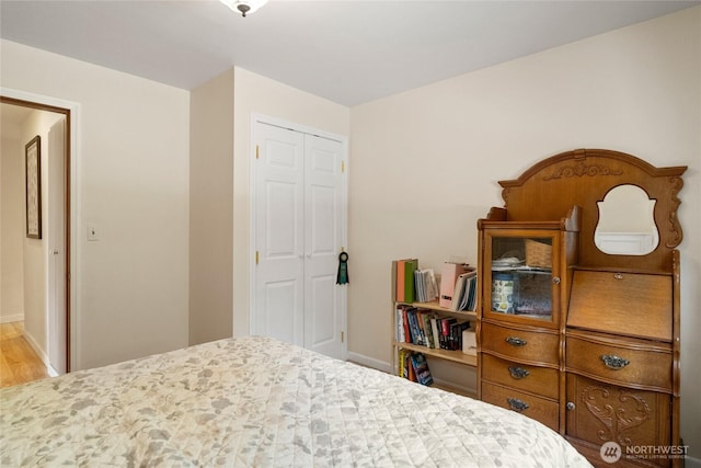 3613 Mcmullan Rd, Wenatchee, WA 98801 - bedroom with a closet and wood finished floors