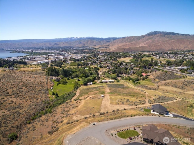 3613 Mcmullan Rd, Wenatchee, WA 98801 - bird's eye view of a water and mountain view