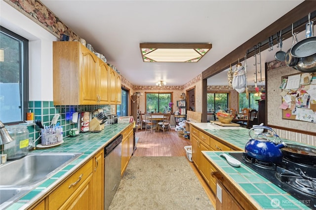 671 Edmonds Rd, Coupeville, WA 98239 - photo 12