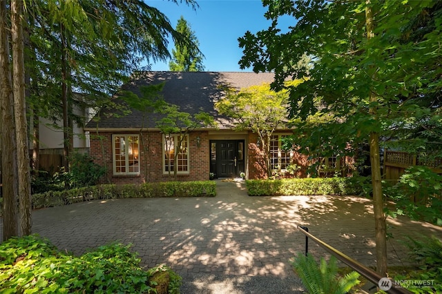 3764 W Commodore Way, Seattle, WA 98199 - photo 1