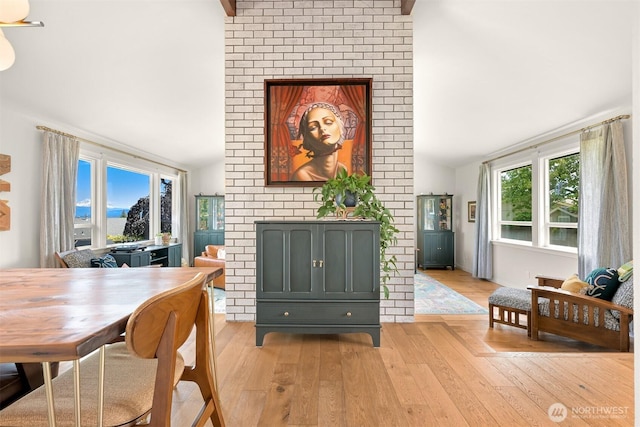 6002 Ridgeview Pl, Ferndale, WA 98248 - living area with light wood-style floors and high vaulted ceiling