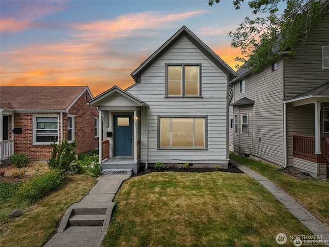 1022 N Anderson St, Tacoma, WA 98406 - view of front of home with a yard