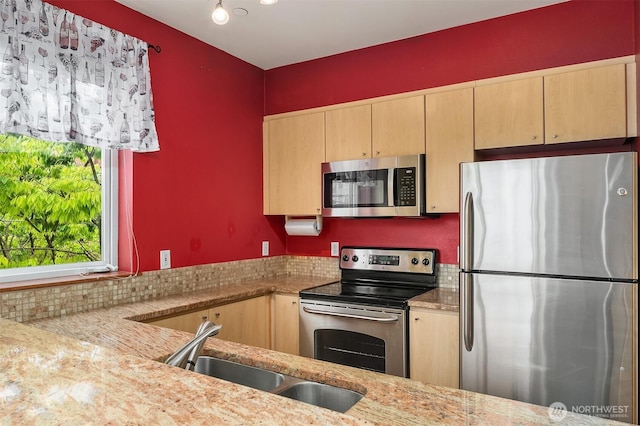 668 S Lane St Unit 314, Seattle, WA 98104 - photo 8