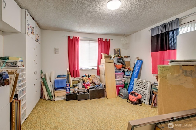 717 Judith Ct, Aberdeen, WA 98520 - bedroom featuring a textured ceiling