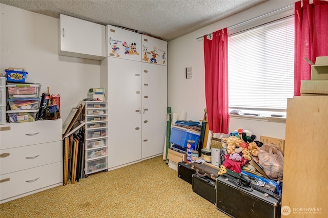 717 Judith Ct, Aberdeen, WA 98520 - bedroom featuring a textured ceiling and light colored carpet