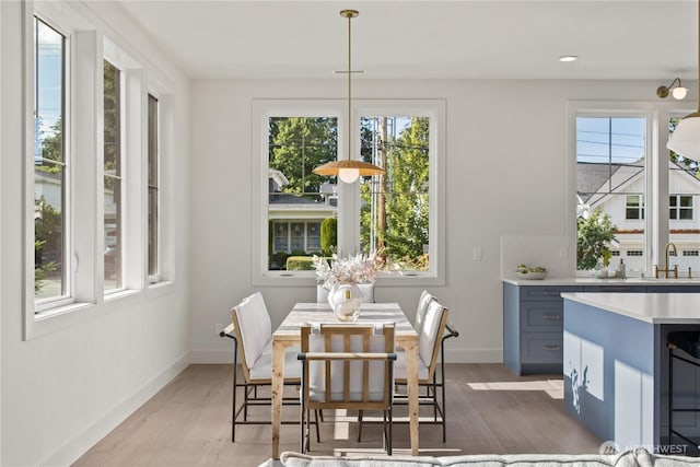 331 18th Ave, Kirkland, WA 98033 - dining space featuring light wood-type flooring