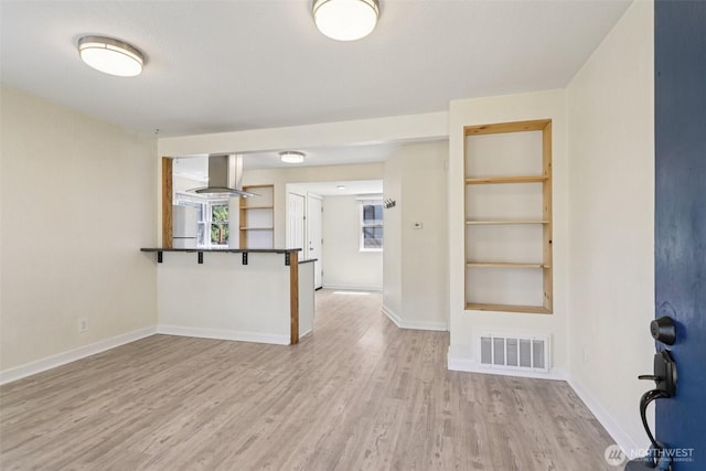 11303 Park Ave S, Tacoma, WA 98444 - unfurnished room with wood finished floors and baseboards