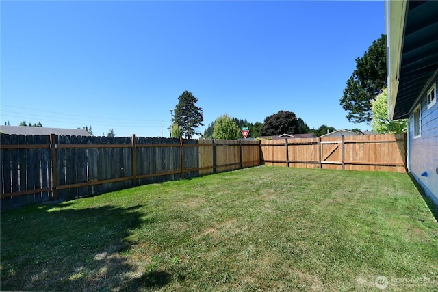 2102 35th Ave, Longview, WA 98632 - view of fenced backyard