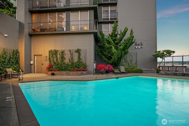 1620 43rd Ave E Unit 15A-B, Seattle, WA 98112 - view of community pool