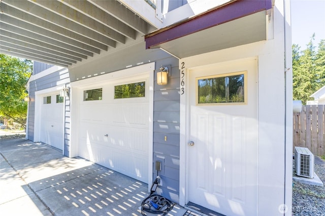 408 Eddy Ct, Port Townsend, WA 98368 - garage featuring concrete driveway