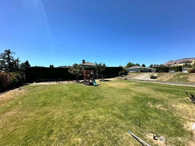 3639 Ridgeview Blvd, Wenatchee, WA 98801 - photo 25