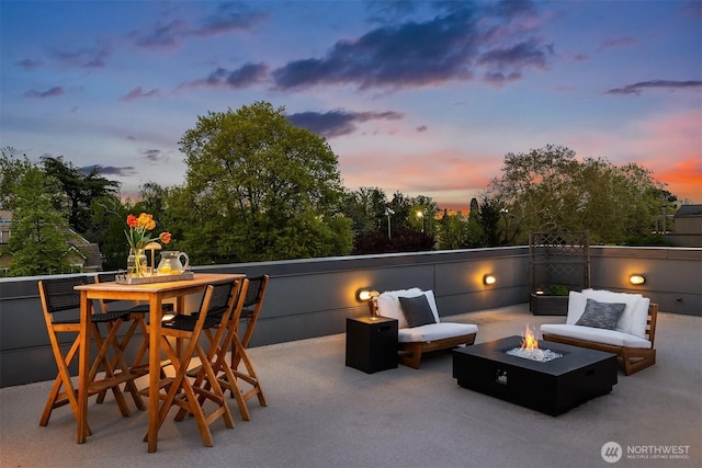1629 42nd Ave E Unit B, Seattle, WA 98112 - view of patio featuring a fire pit