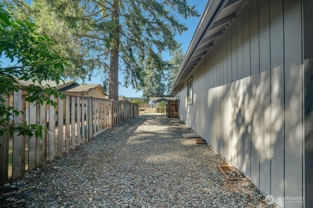 8106 186th Street Ct E, Puyallup, WA 98375 - view of yard