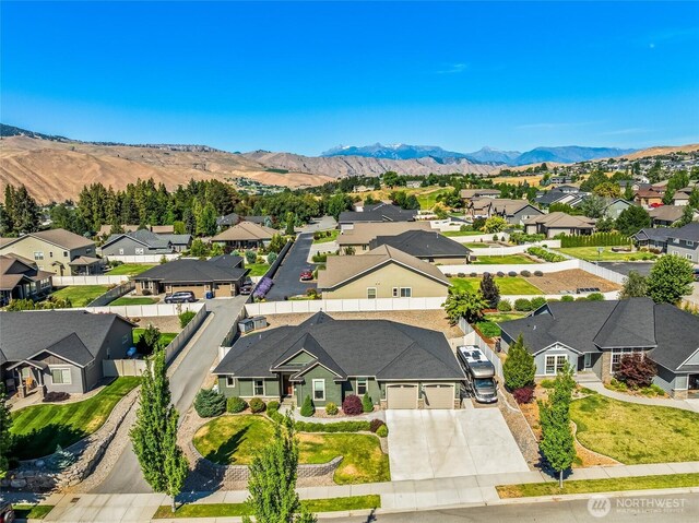 3516 Dianna Way, Wenatchee, WA 98801 - aerial perspective of suburban area with mountains