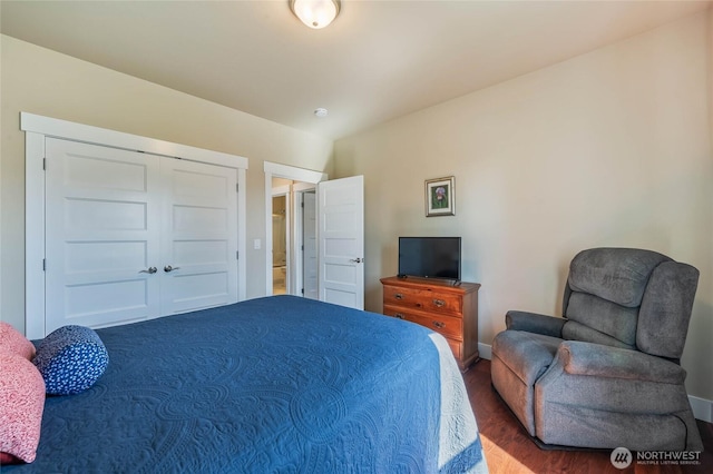3516 Dianna Way, Wenatchee, WA 98801 - bedroom featuring wood finished floors and a closet
