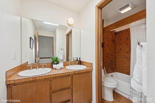 3921 S Angeline St, Seattle, WA 98118 - photo 15