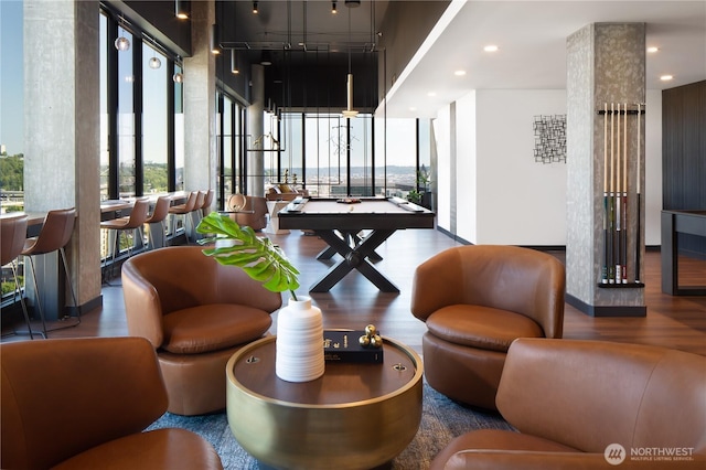 450 S Main St Unit 1608, Seattle, WA 98104 - community lobby featuring recessed lighting