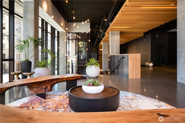 450 S Main St Unit 1608, Seattle, WA 98104 - lobby featuring a high ceiling