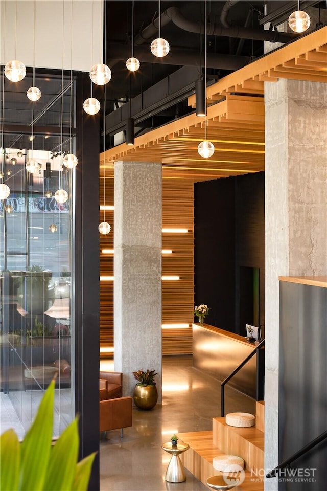 450 S Main St Unit 1608, Seattle, WA 98104 - community lobby featuring a high ceiling