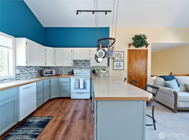 1273 SE Camano Dr, Camano Island, WA 98282 - photo 4