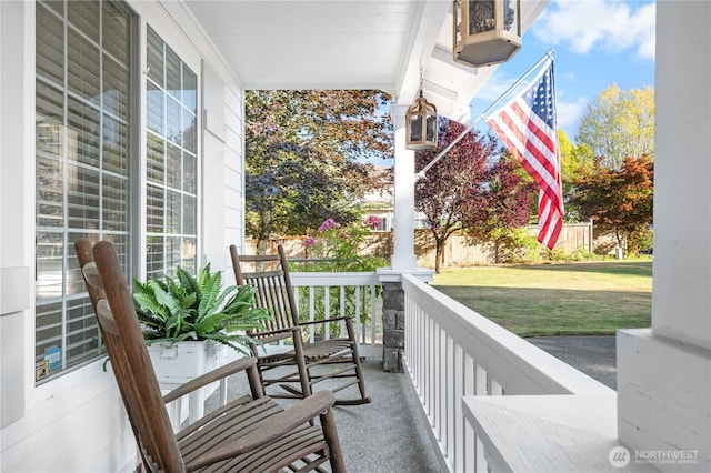 2060 Hammond Ave, Dupont, WA 98327 - view of porch