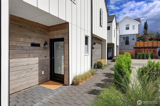10354 Wallingford Ave N, Seattle, WA 98133 - photo 2