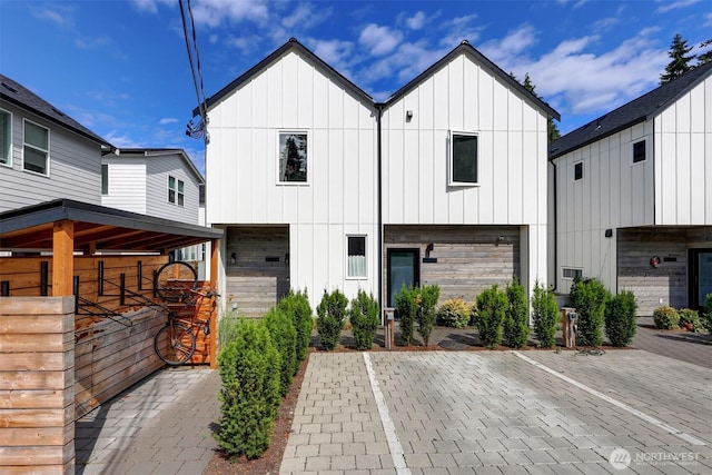 10354 Wallingford Ave N, Seattle, WA 98133 - photo 3