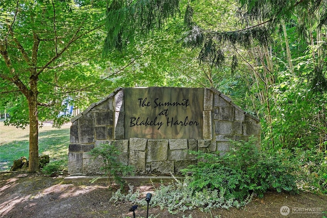 9761 NE Charisma Cir, Bainbridge Island, WA 98110 - photo 40