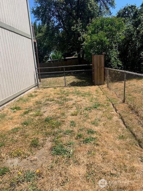 4405 E I, Tacoma, WA 98404 - photo 2