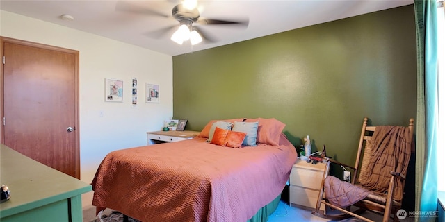 230 Goldmyer Dr, Chehalis, WA 98532 - bedroom with ceiling fan