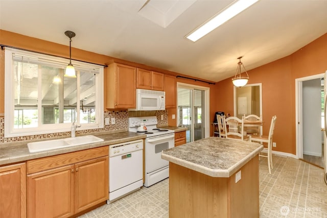 15724 Lawrence Lake Rd SE, Yelm, WA 98597 - photo 12