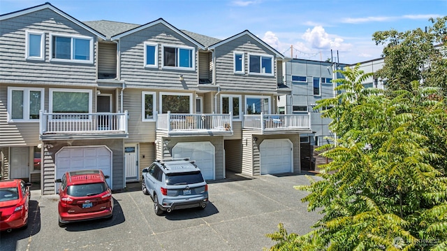 9215 Linden Ave N, Seattle, WA 98103 - photo 3
