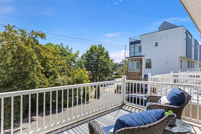9215 Linden Ave N, Seattle, WA 98103 - photo 8