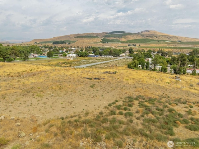 2310 Highland Dr, Bridgeport, WA 98813 - photo 1