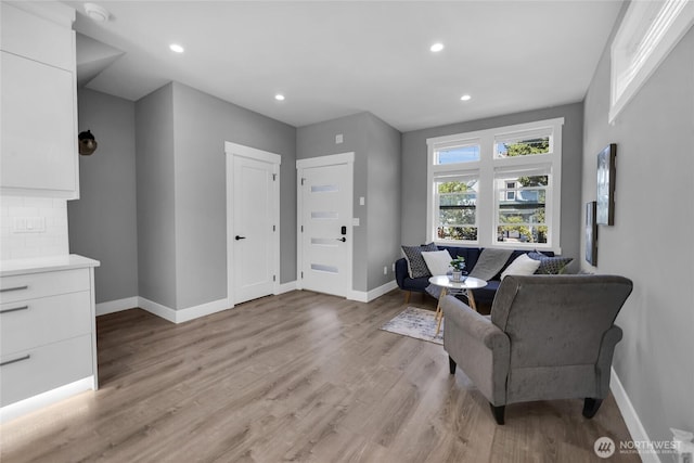 1315 Astor St, Bellingham, WA 98225 - sitting room featuring light wood-style floors and recessed lighting