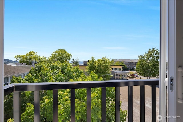 1315 Astor St, Bellingham, WA 98225 - view of balcony