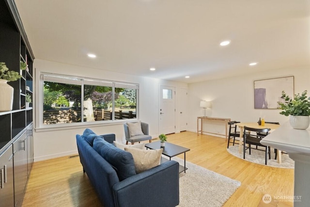 2646 34th Ave W, Seattle, WA 98199 - photo 8