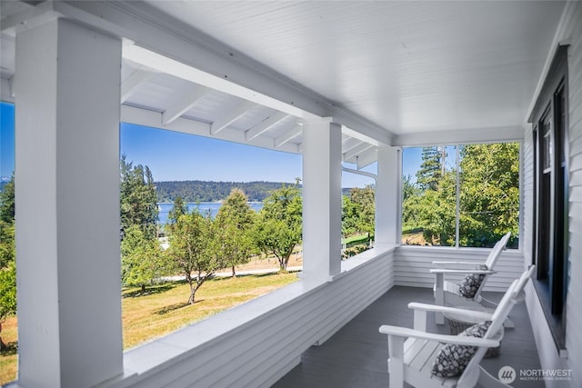 16832 Mcintyre Rd SW, Vashon, WA 98070 - photo 1