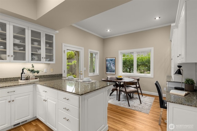 3021 W Mercer Way, Mercer Island, WA 98040 - photo 17