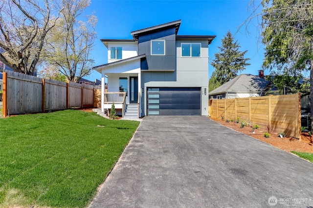 124 S 108th Pl, Seattle, WA 98168 - photo 1
