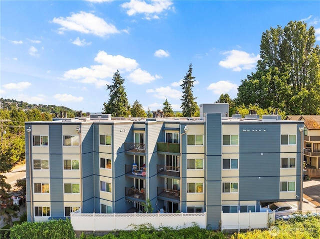 3045 20th Ave W Unit 210, Seattle, WA 98199 - photo 23