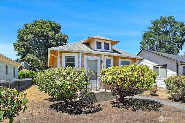 3906 N Gove St, Tacoma, WA 98407 - photo 2