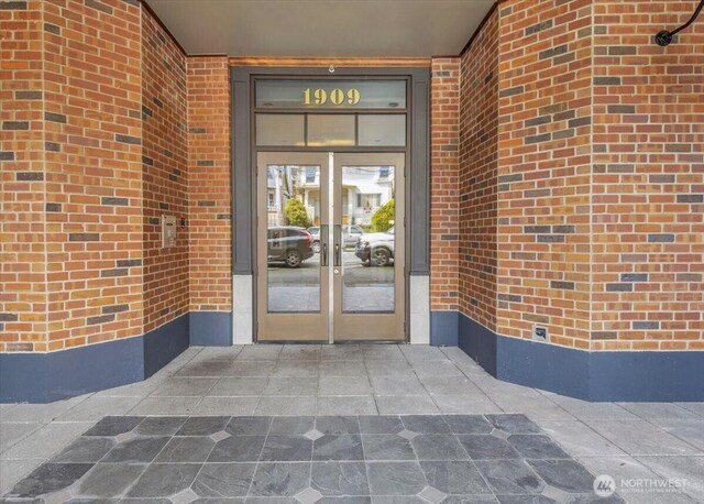 1909 10th Ave W Unit 301, Seattle, WA 98119 - photo 2