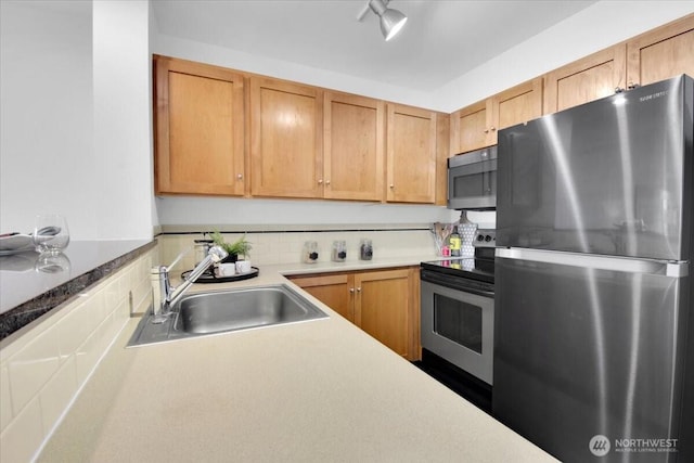 1909 10th Ave W Unit 301, Seattle, WA 98119 - photo 18