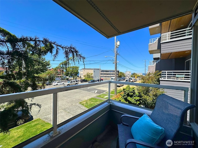 3204 Alki Ave SW Unit 1, Seattle, WA 98116 - photo 2