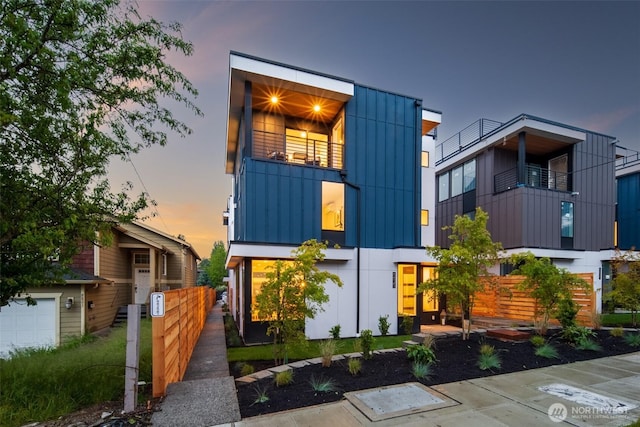 8833 Wallingford Ave N, Seattle, WA 98103 - photo 33