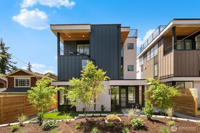 8833 Wallingford Ave N, Seattle, WA 98103 - photo 36