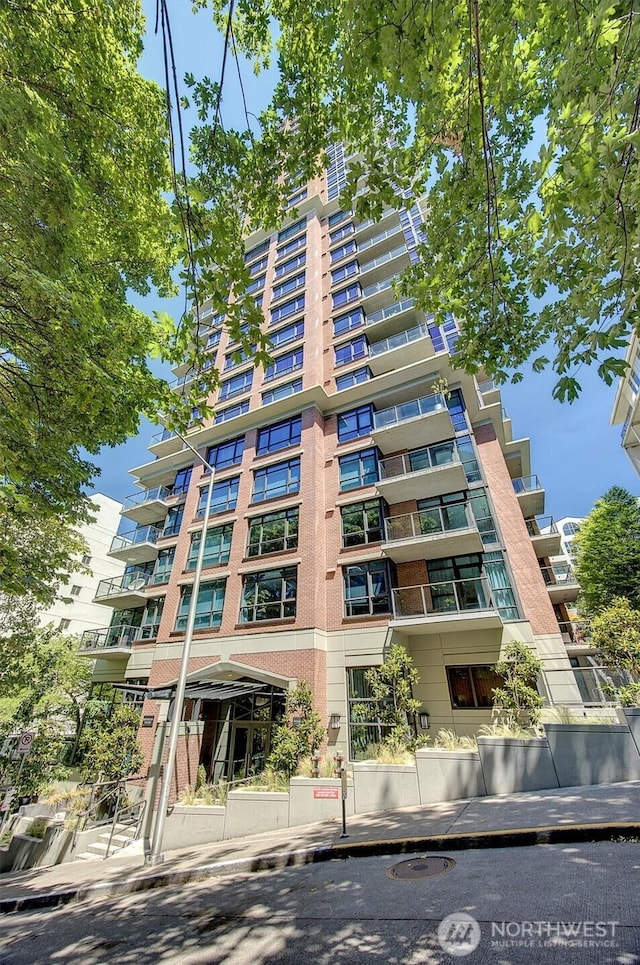 1420 Terry Ave Unit 904, Seattle, WA 98101 - photo 1
